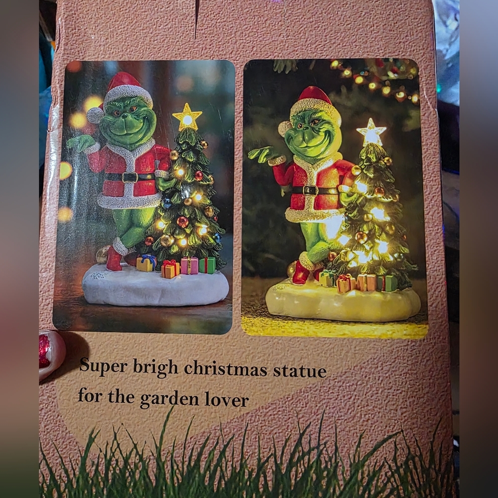 NEW Grinch Solar Garden Christmas Statue - Festive Green and Red - Picture 2 of 3